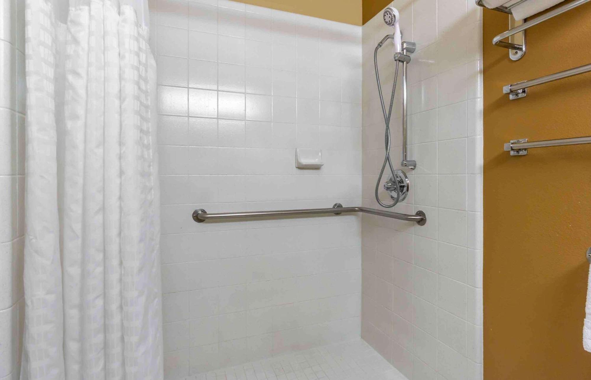 Extended Stay America Suites - Seattle - Bellevue - Factoria Ngoại thất bức ảnh