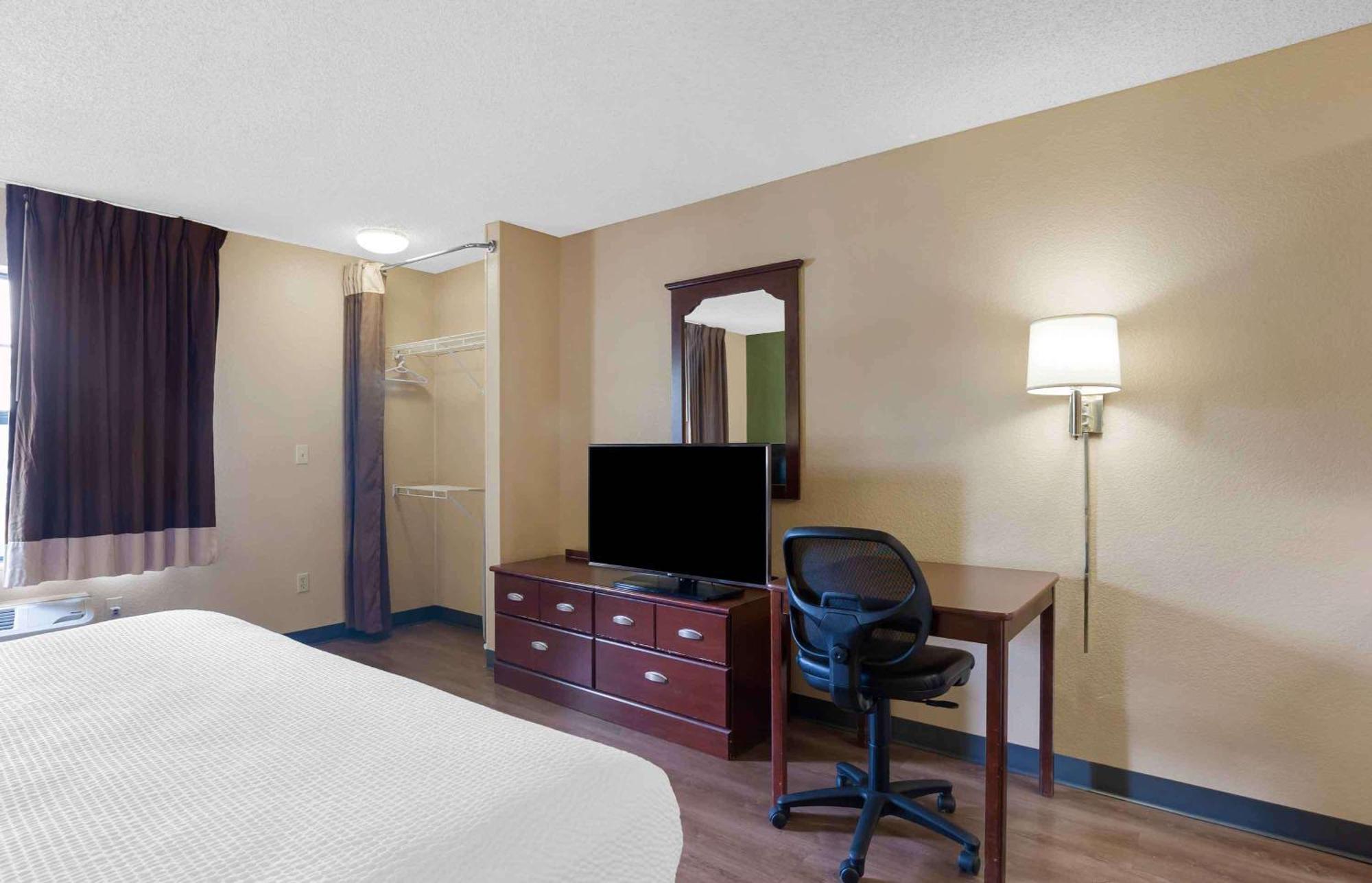 Extended Stay America Suites - Seattle - Bellevue - Factoria Ngoại thất bức ảnh